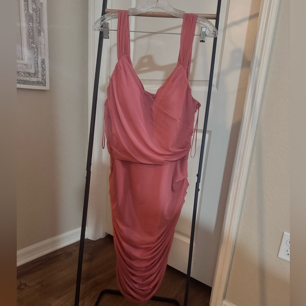 Express NWOT XL Coral dress